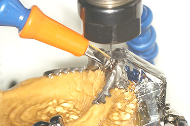 放電加工 フリクションピン